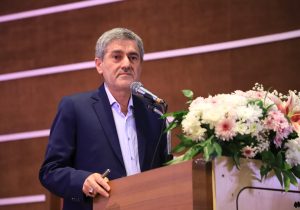 حل مشکلات مزمن شده استان را با جدیت دنبال کرده و همچنان دنبال می کنیم
