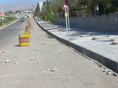 خیابانی عمومی که پارکینگ بیمارستان شد