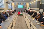 کارکرد جامعه روحانیت تذکر و تبیین است