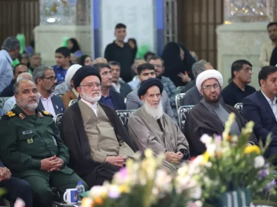 جشنواره ملی آستانه خورشید با معرفی ۱۵ شاعر برگزیده در شیراز برگزار شد