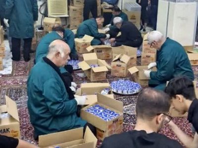 پذیرایی از ۴۵۰۰ عزادار حسینی در لارستان فارس توسط خادمیاران و یاوران رضوی