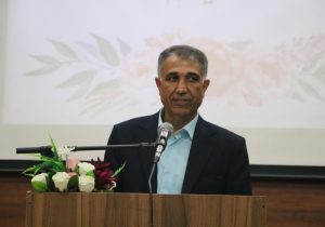 توسعه جامعه از مسیر مدرسه و دانش می‌گذرد