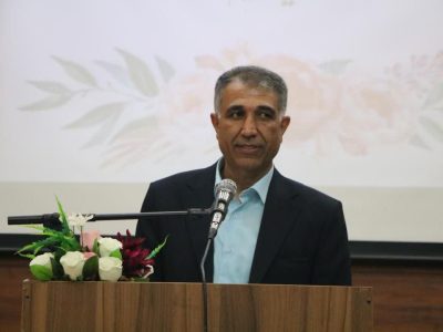 توسعه جامعه از مسیر مدرسه و دانش می‌گذرد