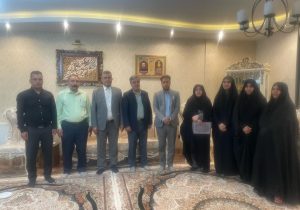 دیدار اعضای نسل نو استان فارس با خانواده شهید مجید شیروانی شهید جنگ رمضان