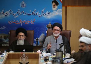 ضرورت احیای موقوفات و توسعه خدمات درمانی ، مردم نباید در پیچ‌وخم هزینه‌های درمانی تنها بمانند