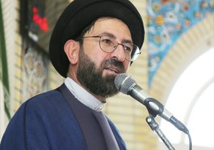 امام جمعه صدرا: تقوا انسان را به مقام فوز و فضیلت میرساند