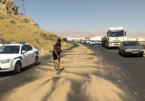 اقدام بهموقع راهدار فارس مانع حوادث زنجیرهای در محور سروستان شد